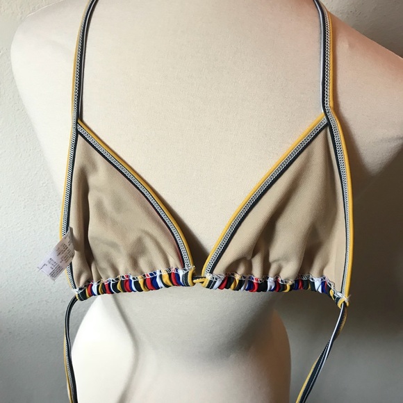 American Apparel triangle striped bikini top - Picture 5 of 8